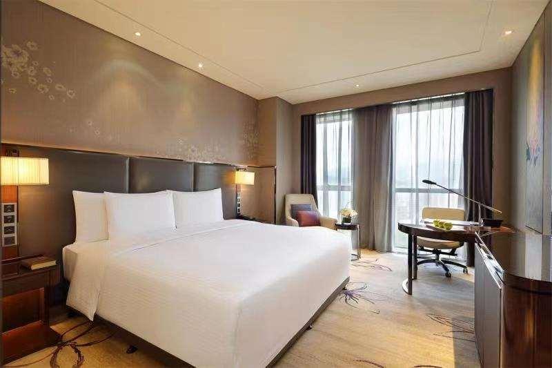 Wanda Realm Guangyuan Hotel Стая снимка